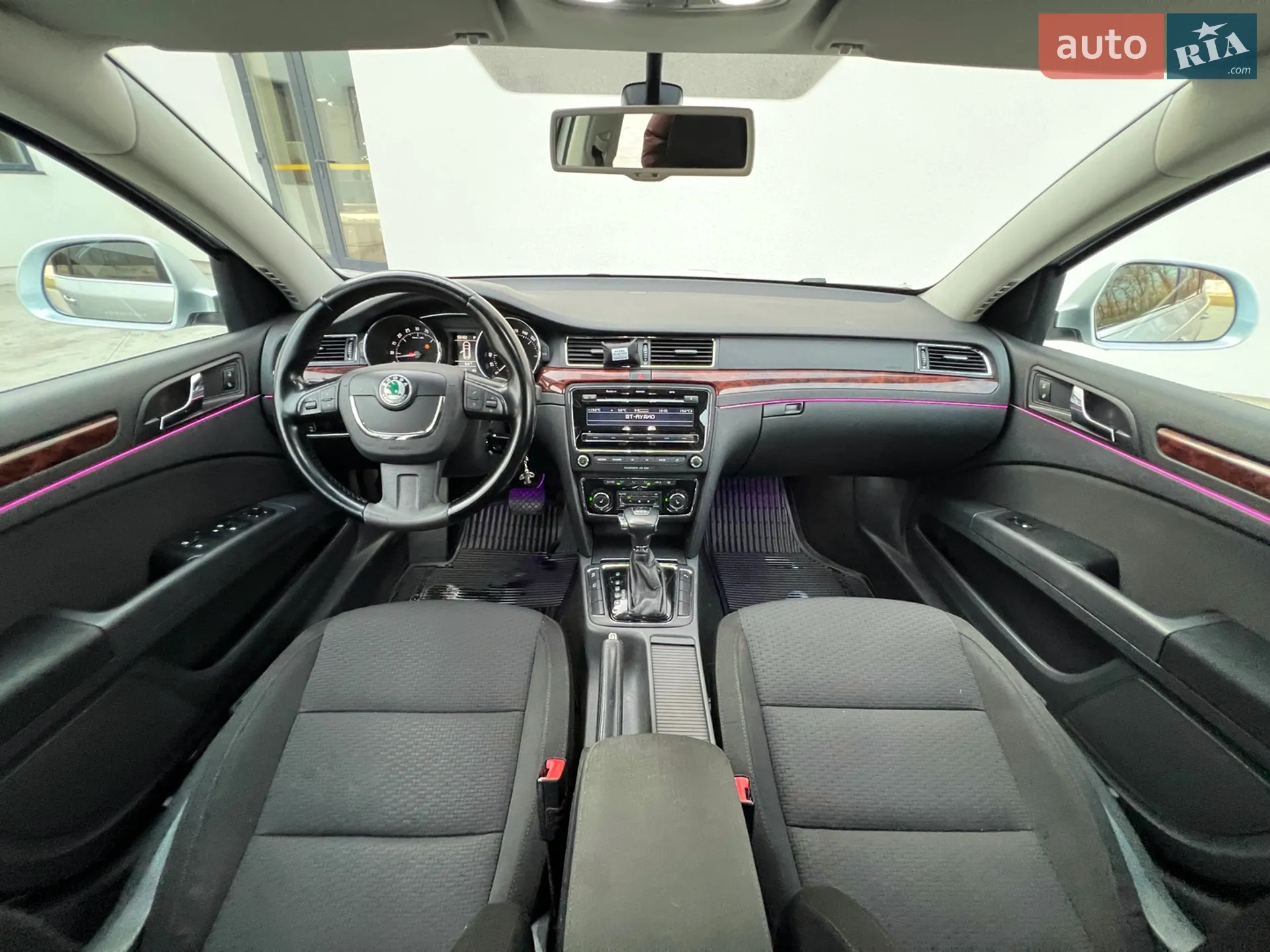 2011 Skoda Superb - мініатюра 12