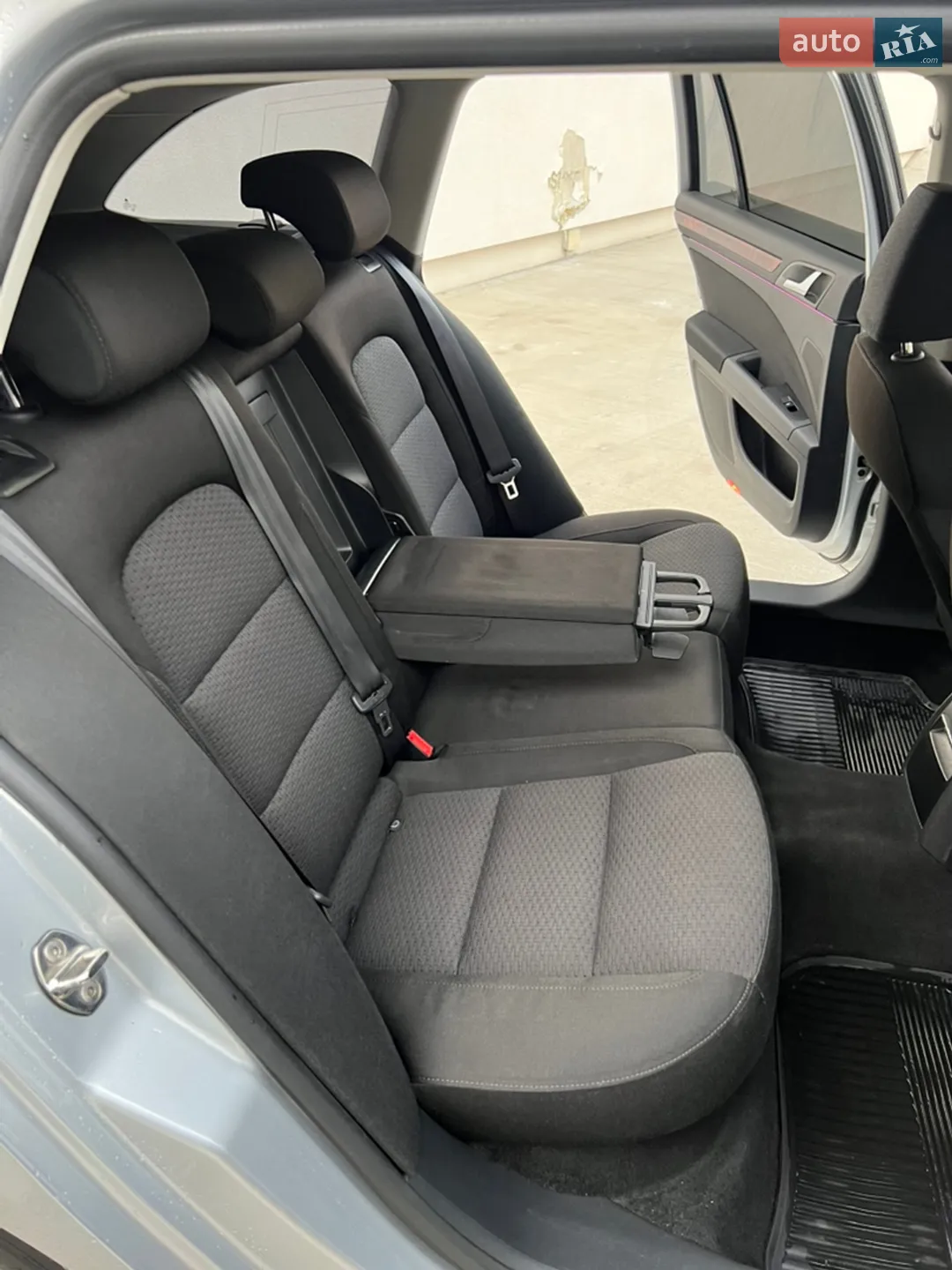 2011 Skoda Superb - мініатюра 21