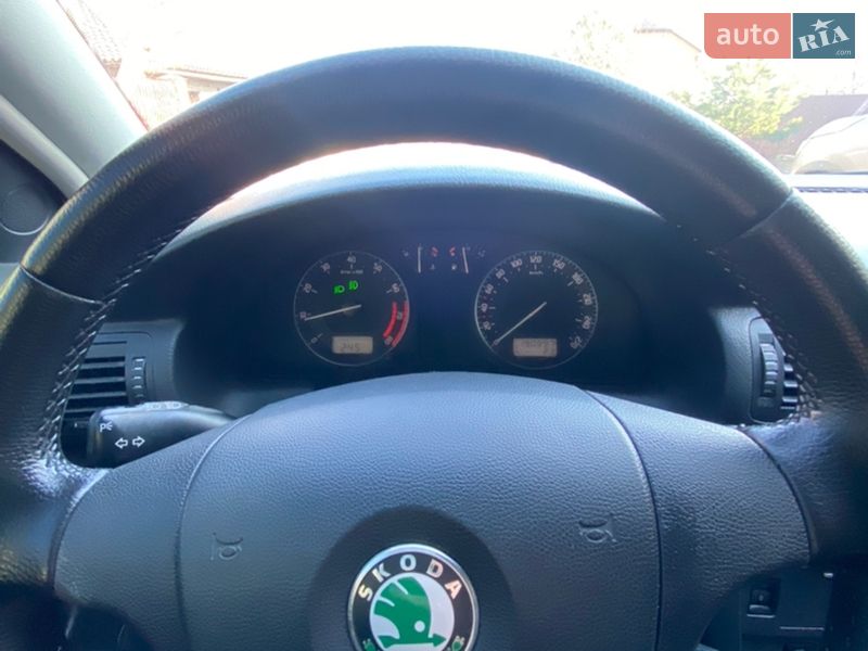 Ліфтбек Skoda Superb 2007 в Чернігові