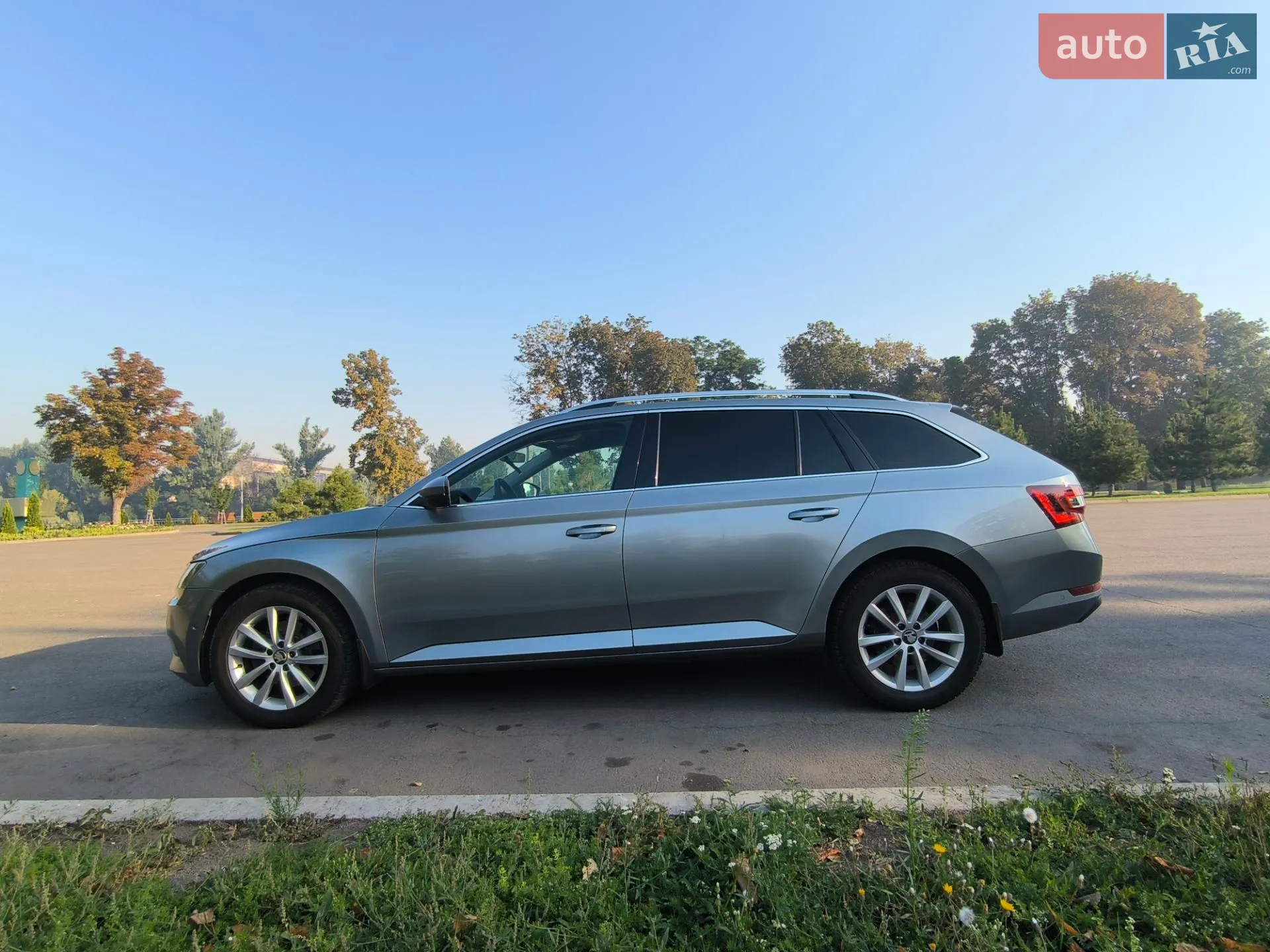 2017 Skoda Superb - мініатюра 5