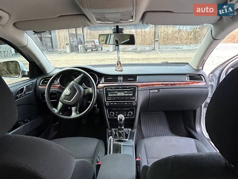 Лифтбек Skoda Superb 2010 в Львове фото 15 Лифтбек Skoda Superb 2010 в Львове