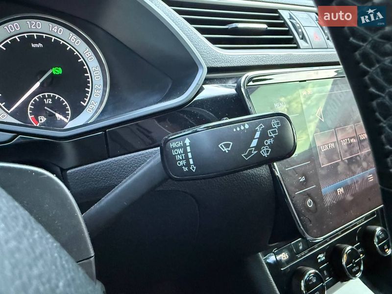 Універсал Skoda Superb 2018 в Києві