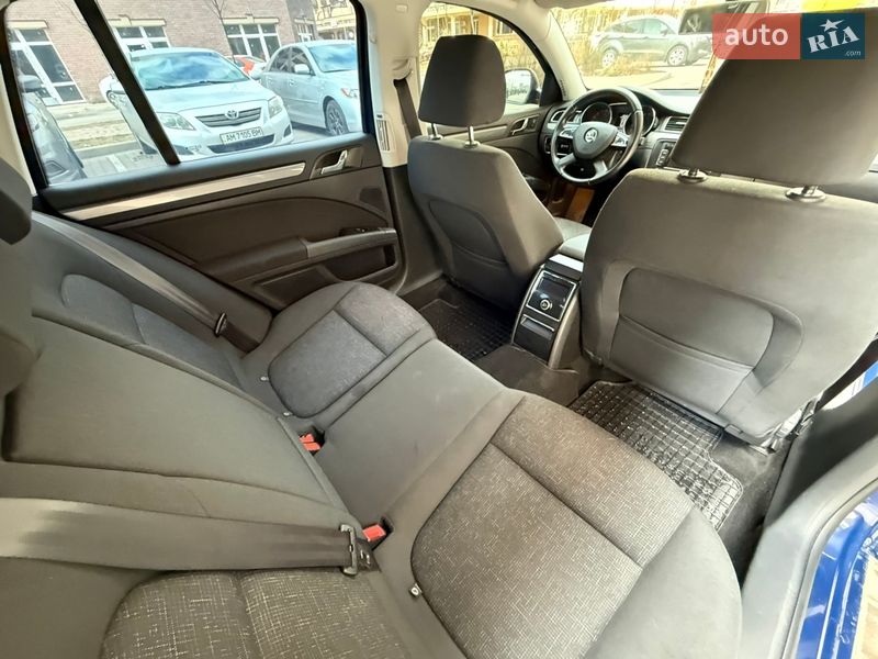 Универсал Skoda Superb 2014 в Киеве фото 7 Универсал Skoda Superb 2014 в Киеве
