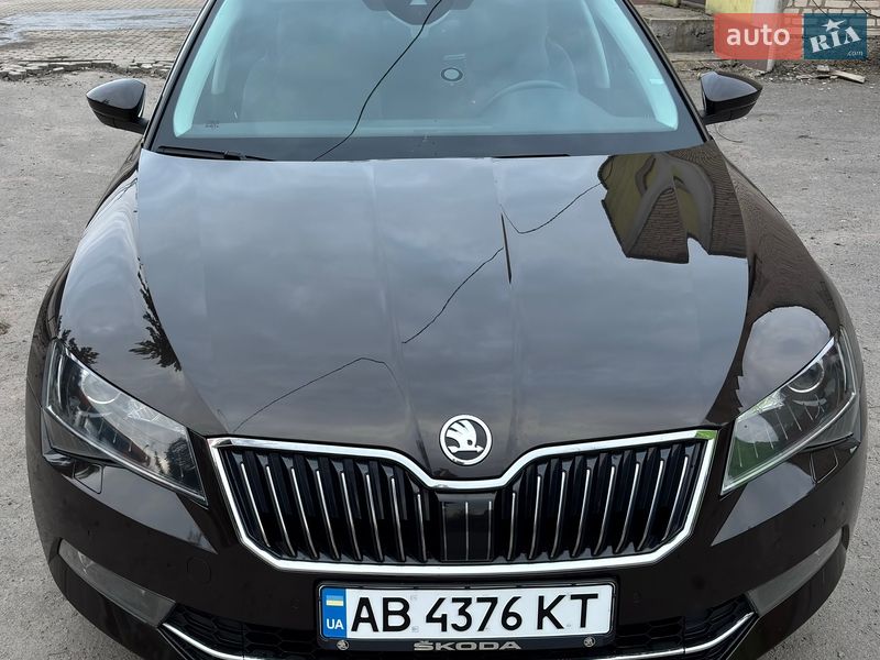 Універсал Skoda Superb 2019 в Вінниці