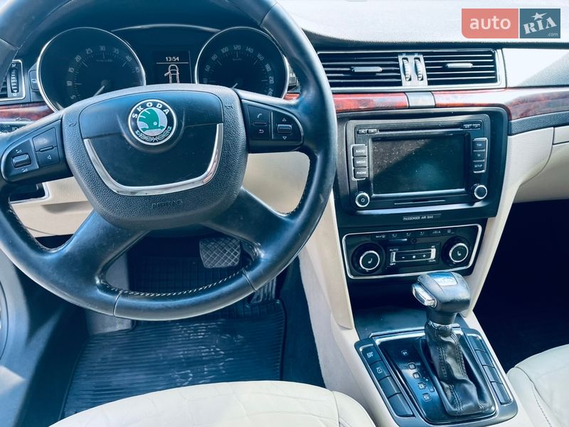 Лифтбек Skoda Superb 2009 в Ровно фото 8 Лифтбек Skoda Superb 2009 в Ровно
