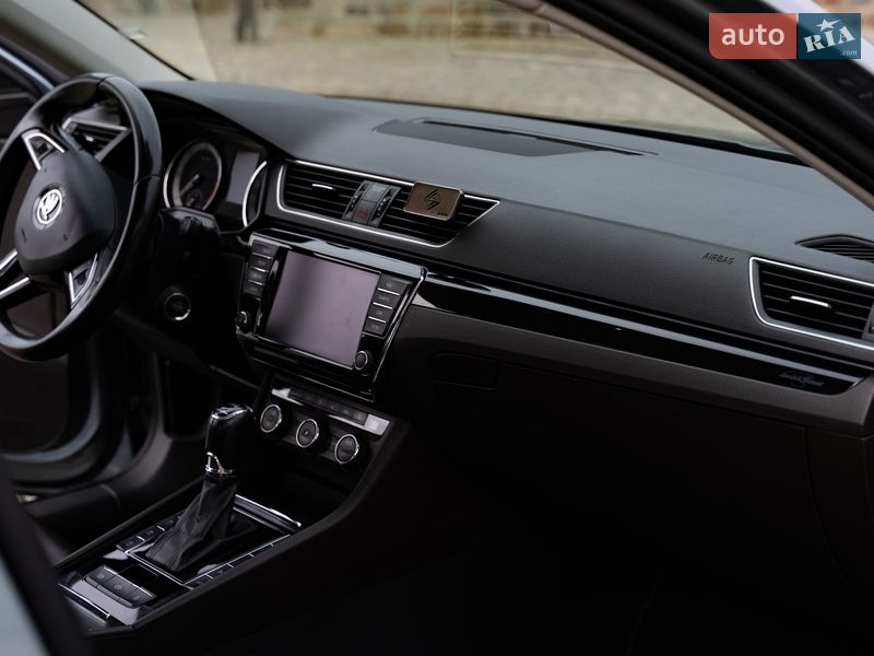 Ліфтбек Skoda Superb 2016 в Мукачевому