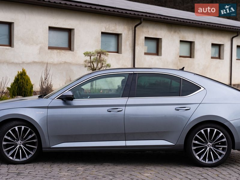 Ліфтбек Skoda Superb 2016 в Мукачевому