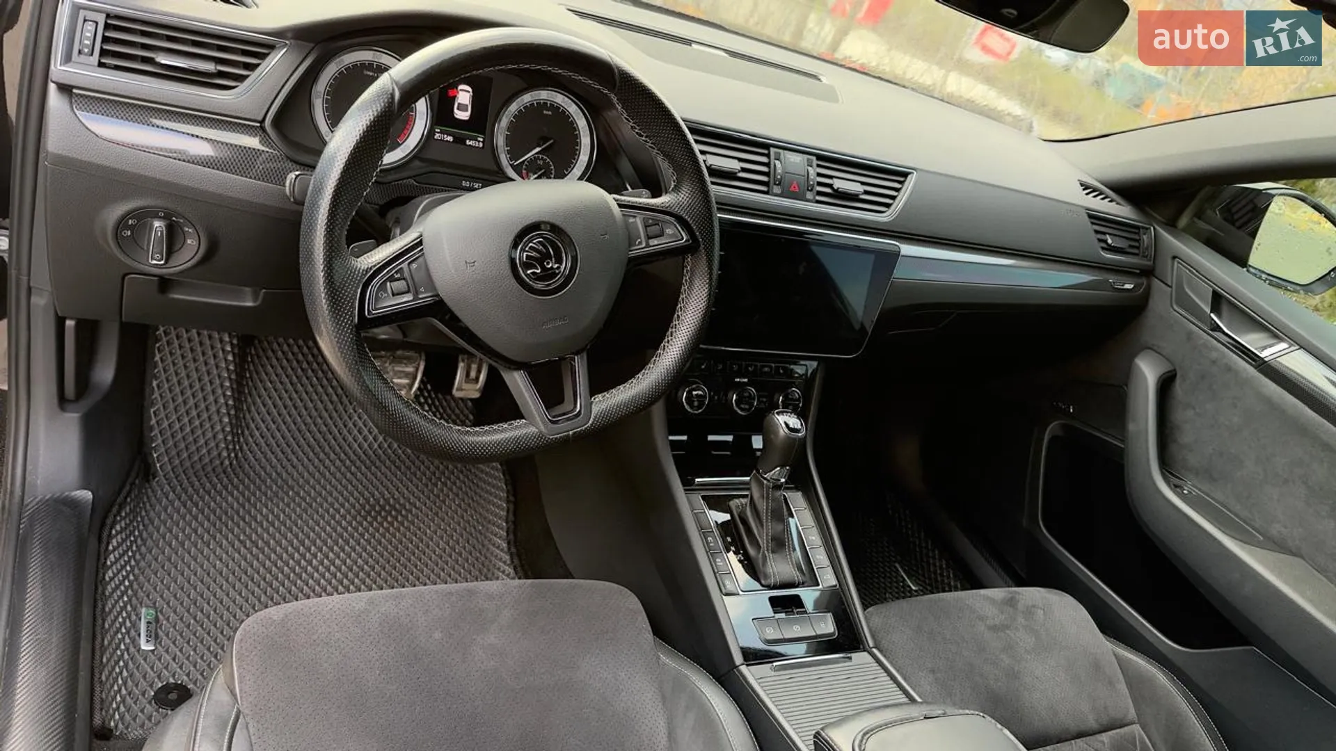 Skoda Superb 2017 VIN TMBCJ7NP5J7510975 фото оголошення 3 з 14