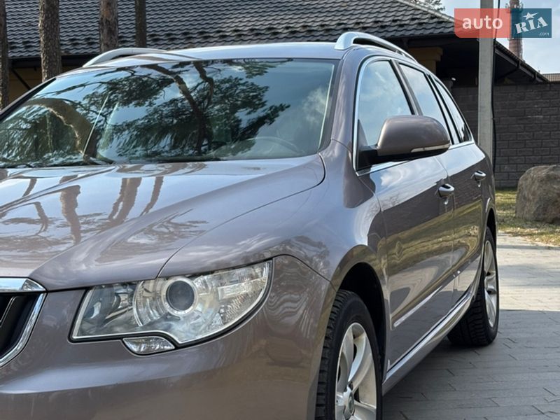 Универсал Skoda Superb 2010 в Житомире