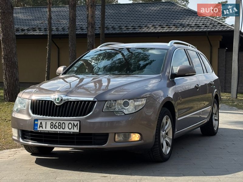 Универсал Skoda Superb 2010 в Житомире