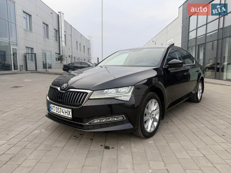 Лифтбек Skoda Superb 2023 в Ивано-Франковске фото 17 Лифтбек Skoda Superb 2023 в Ивано-Франковске