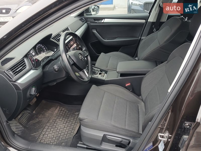 Универсал Skoda Superb 2018 в Львове фото 10 Универсал Skoda Superb 2018 в Львове