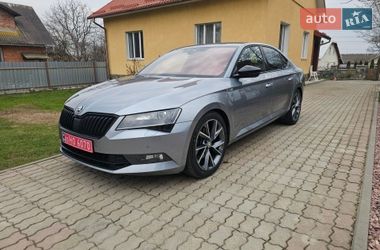 Лифтбек Skoda Superb 2016 в Стрые