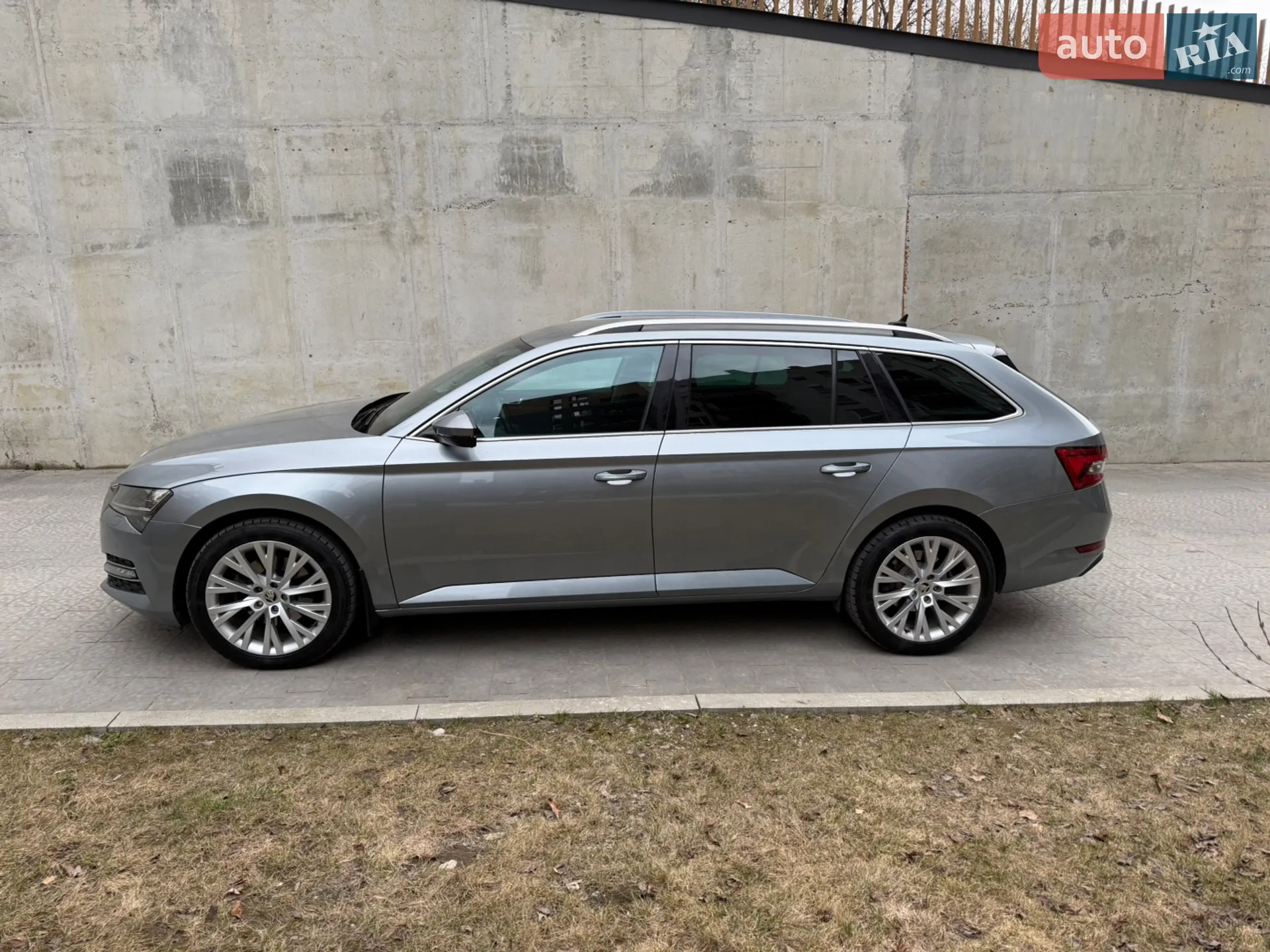 2020 Skoda Superb - мініатюра 7