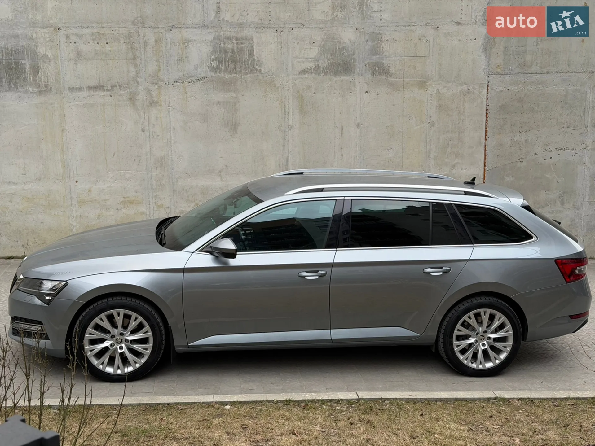 2020 Skoda Superb - мініатюра 8