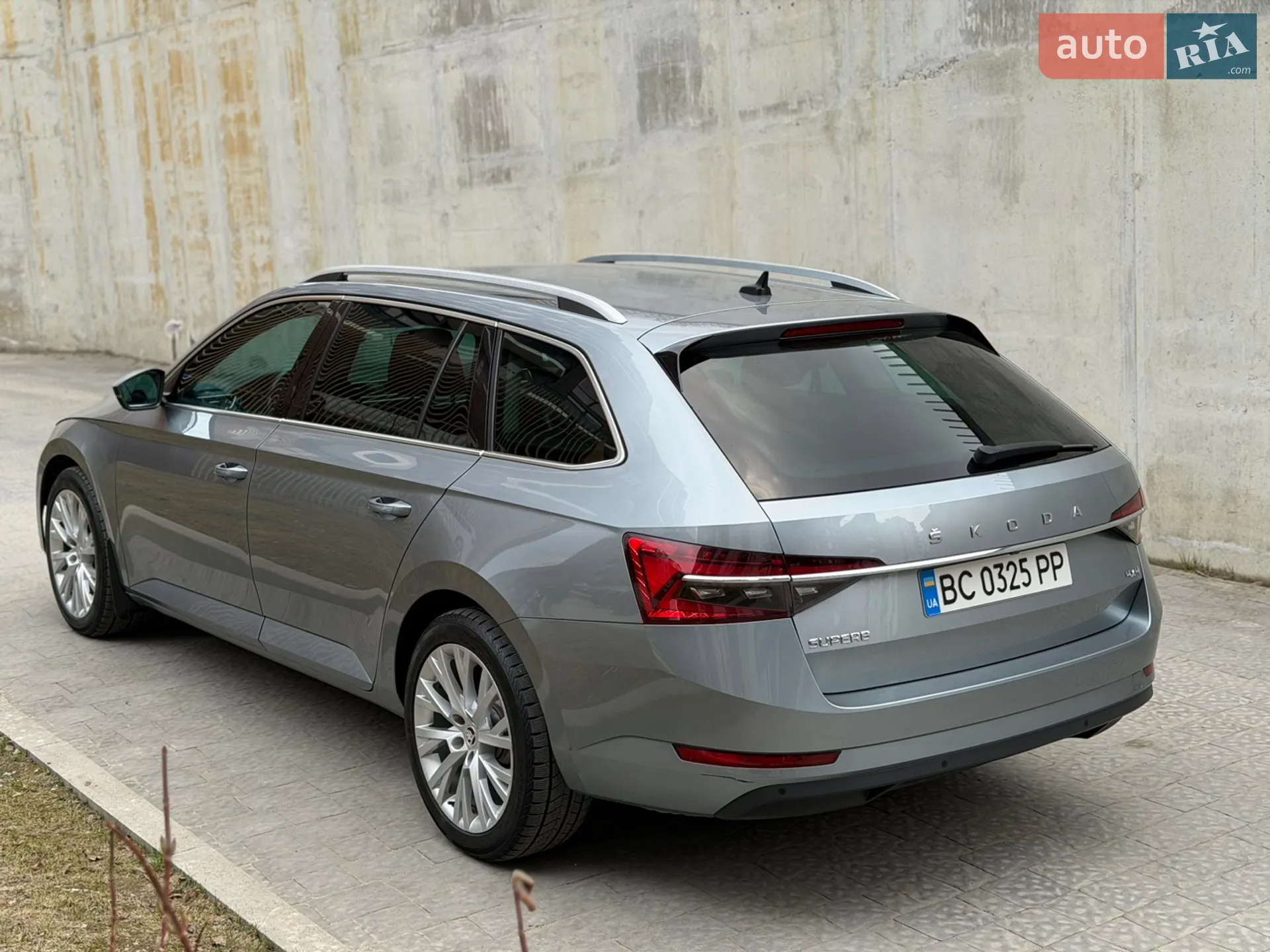 2020 Skoda Superb - мініатюра 9
