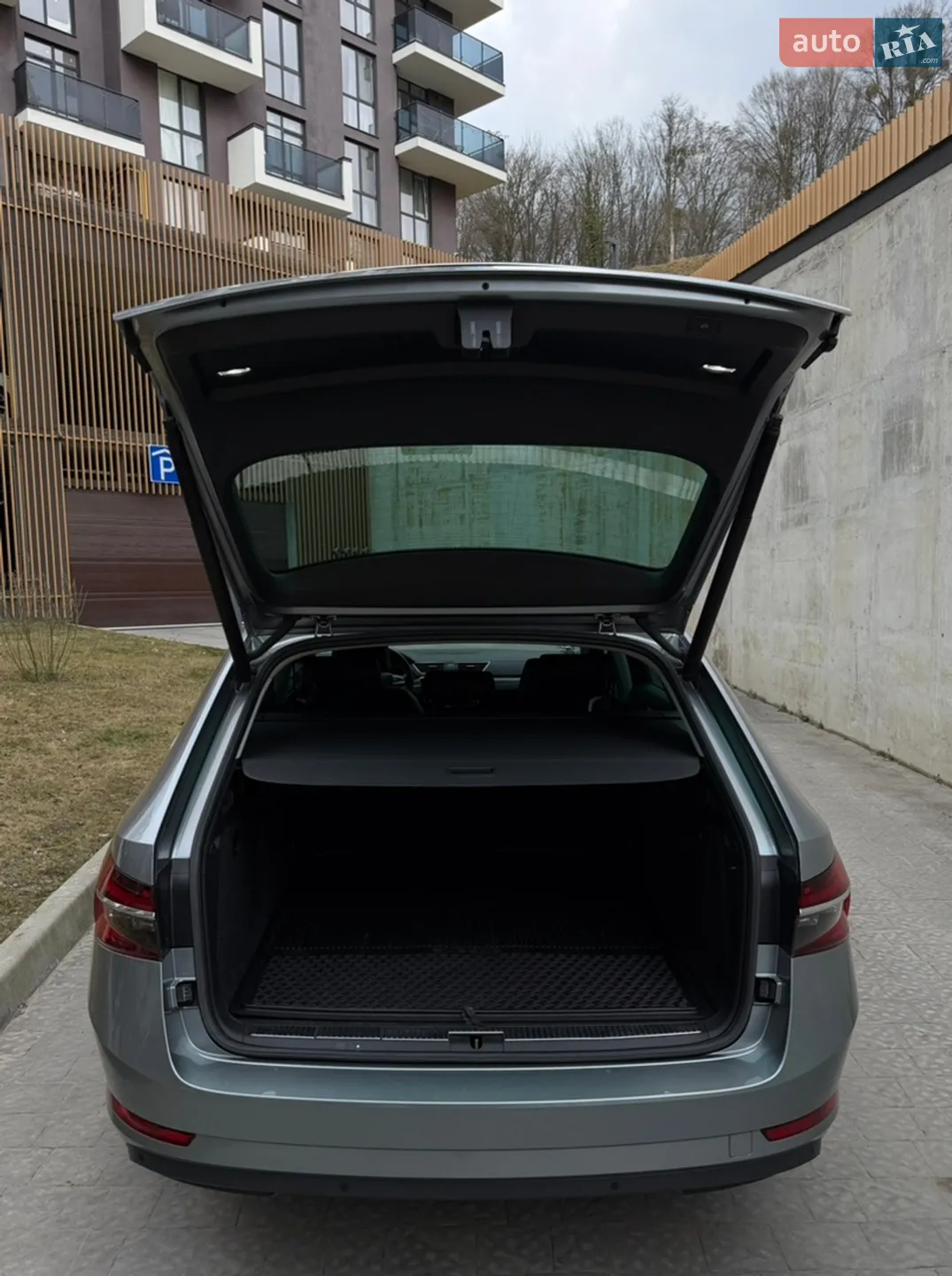 2020 Skoda Superb - мініатюра 10