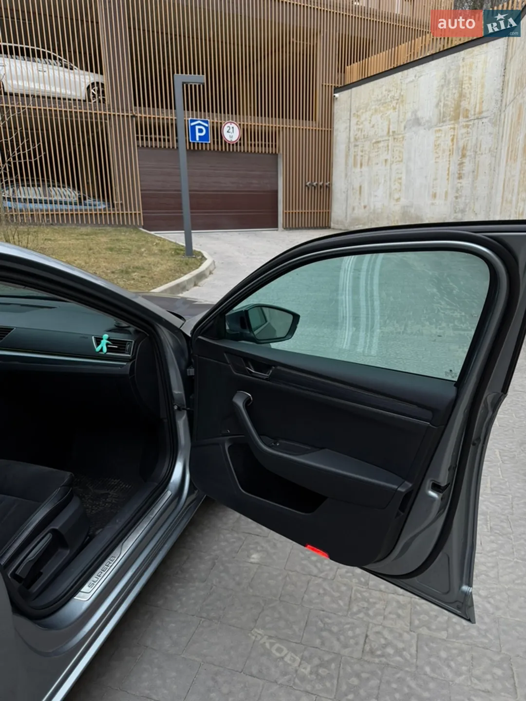 2020 Skoda Superb - мініатюра 17