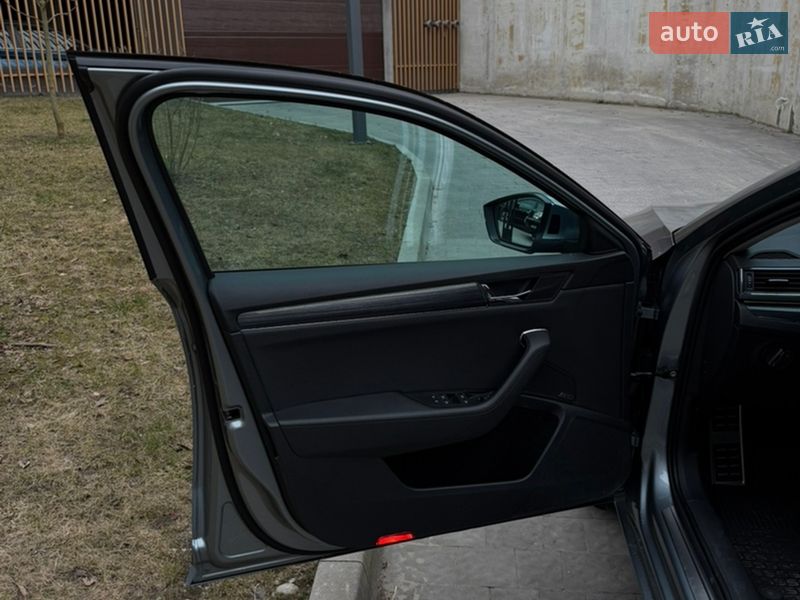 Универсал Skoda Superb 2020 в Львове