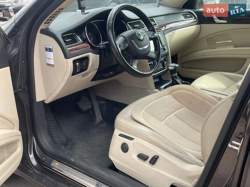 Универсал Skoda Superb 2010 в Киеве фото 13 Универсал Skoda Superb 2010 в Киеве