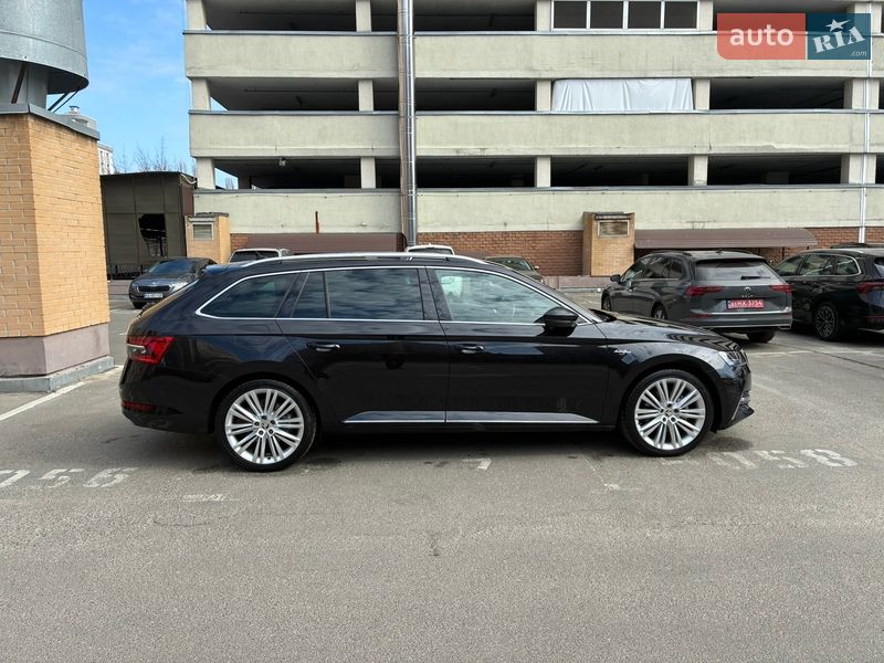 Универсал Skoda Superb 2022 в Киеве
