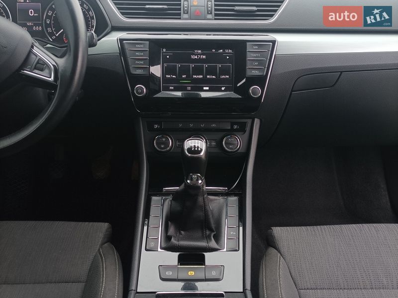 Универсал Skoda Superb 2015 в Львове