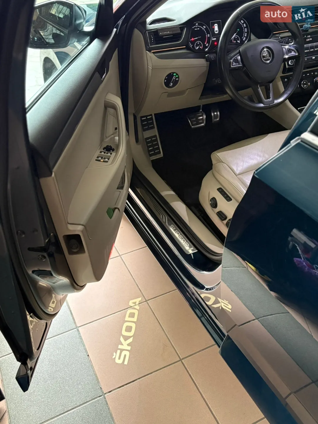 2016 Skoda Superb - мініатюра 29