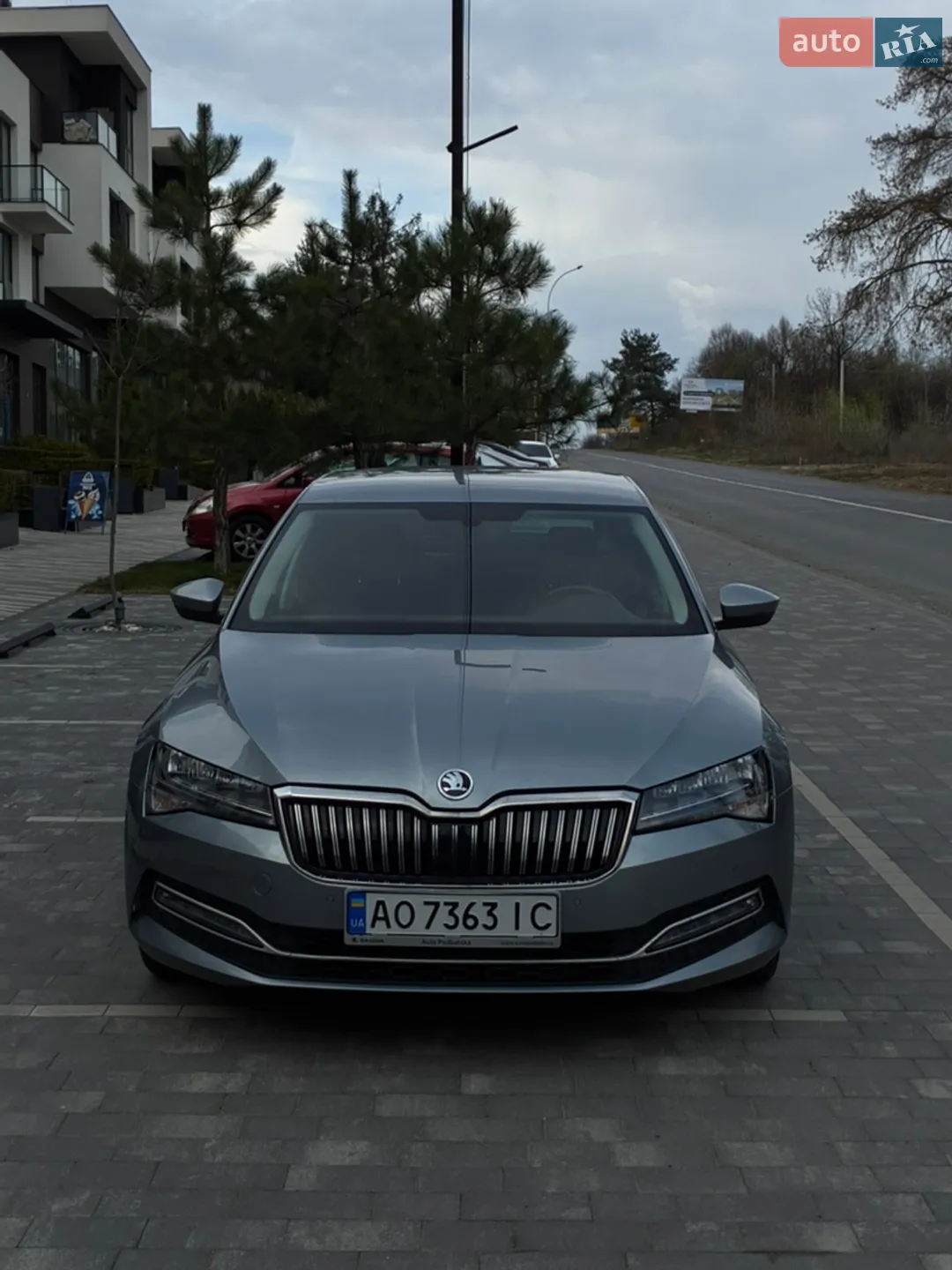 2019 Skoda Superb - мініатюра 3