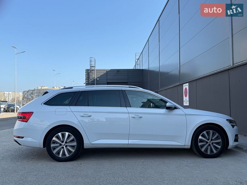 Универсал Skoda Superb 2021 в Киеве фото 28 Универсал Skoda Superb 2021 в Киеве