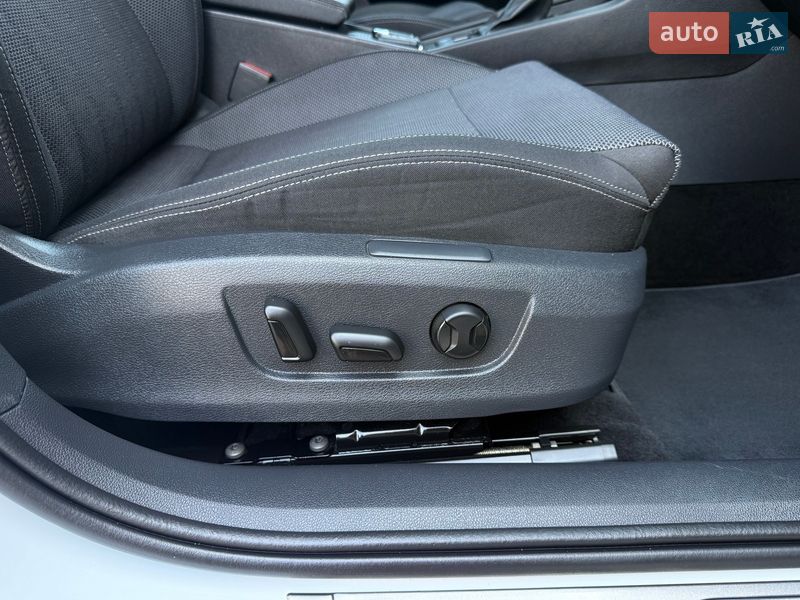 Универсал Skoda Superb 2021 в Киеве фото 72 Универсал Skoda Superb 2021 в Киеве