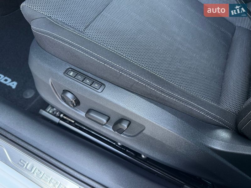 Универсал Skoda Superb 2021 в Киеве фото 46 Универсал Skoda Superb 2021 в Киеве