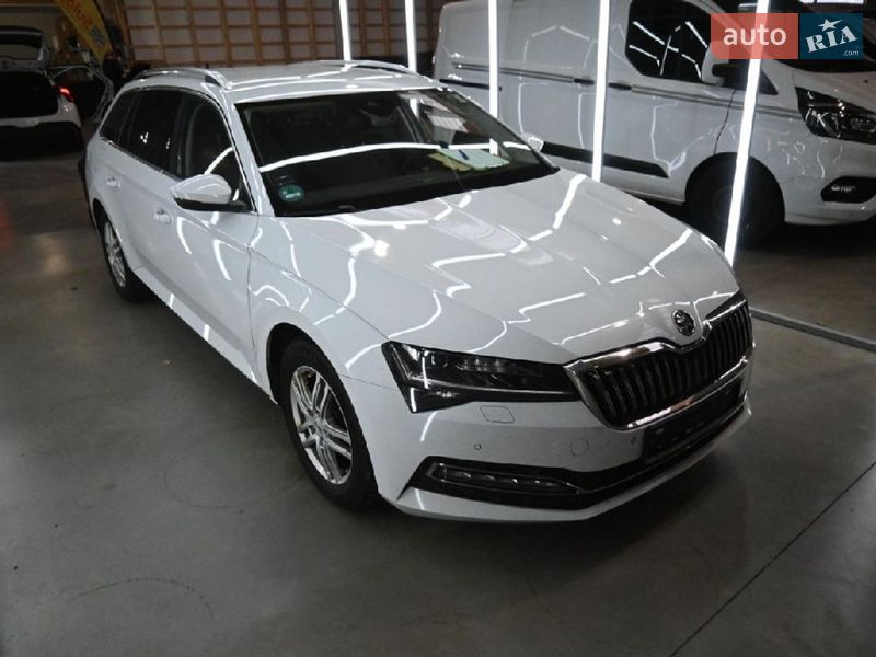 Универсал Skoda Superb 2021 в Киеве фото 103 Универсал Skoda Superb 2021 в Киеве