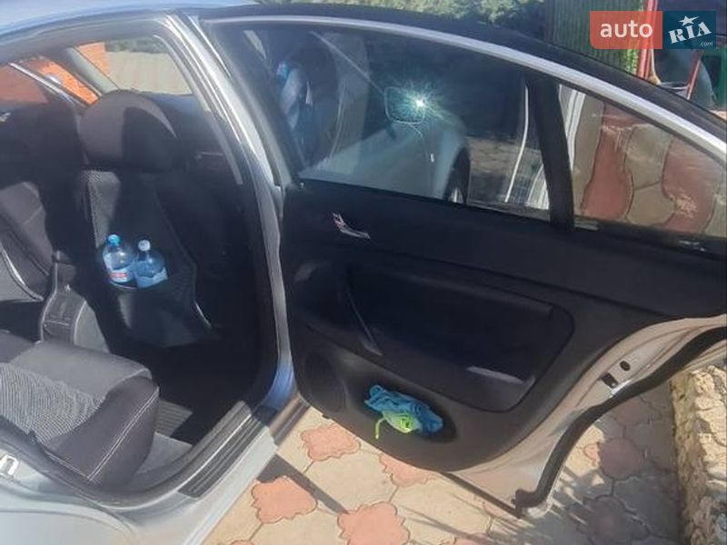 Лифтбек Skoda Superb 2005 в Одессе фото 10 Лифтбек Skoda Superb 2005 в Одессе