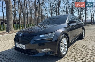 Ліфтбек Skoda Superb 2016 в Харкові