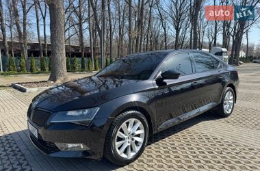 Лифтбек Skoda Superb 2016 в Харькове