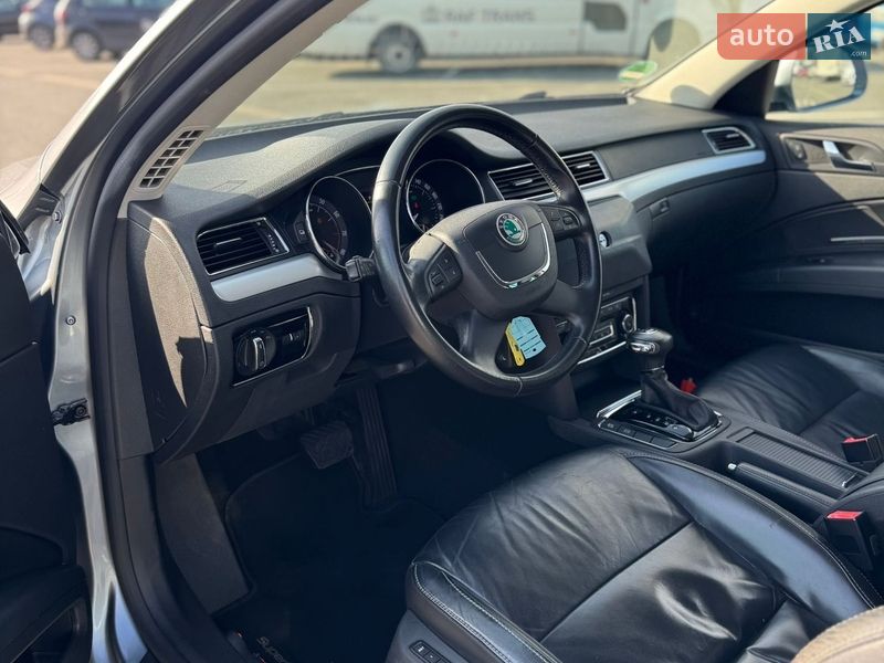 Универсал Skoda Superb 2011 в Луцке фото 16 Универсал Skoda Superb 2011 в Луцке