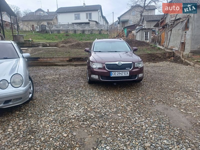 Универсал Skoda Superb 2011 в Кицмани фото 3 Универсал Skoda Superb 2011 в Кицмани