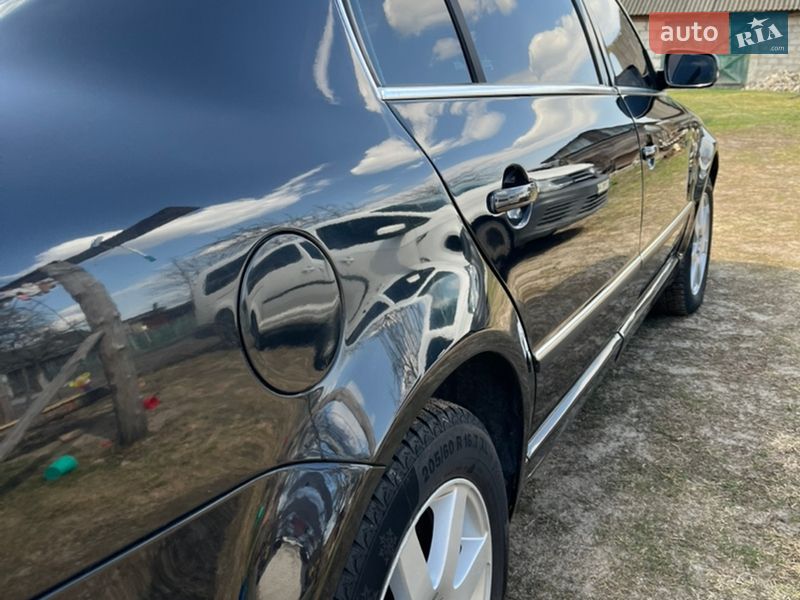 Лифтбек Skoda Superb 2004 в Луцке