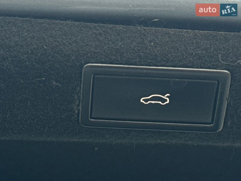 Лифтбек Skoda Superb 2015 в Мукачево