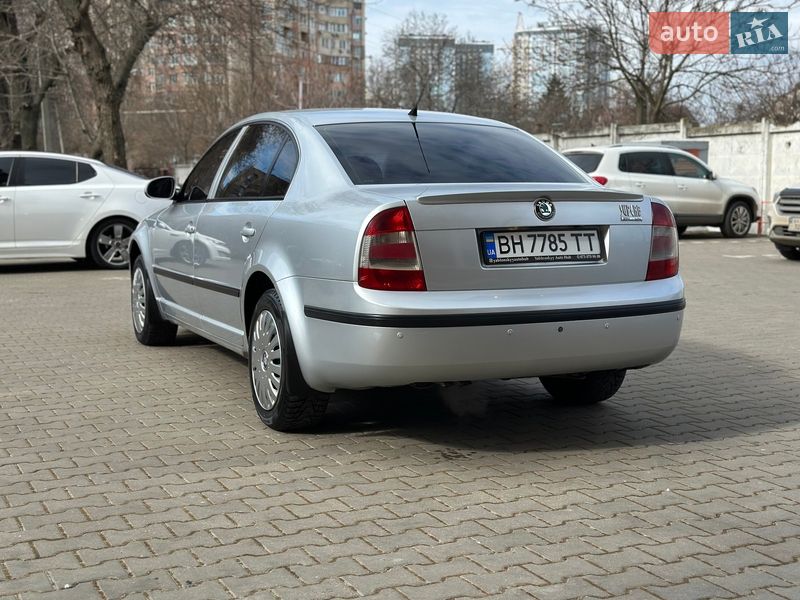 Лифтбек Skoda Superb 2008 в Одессе