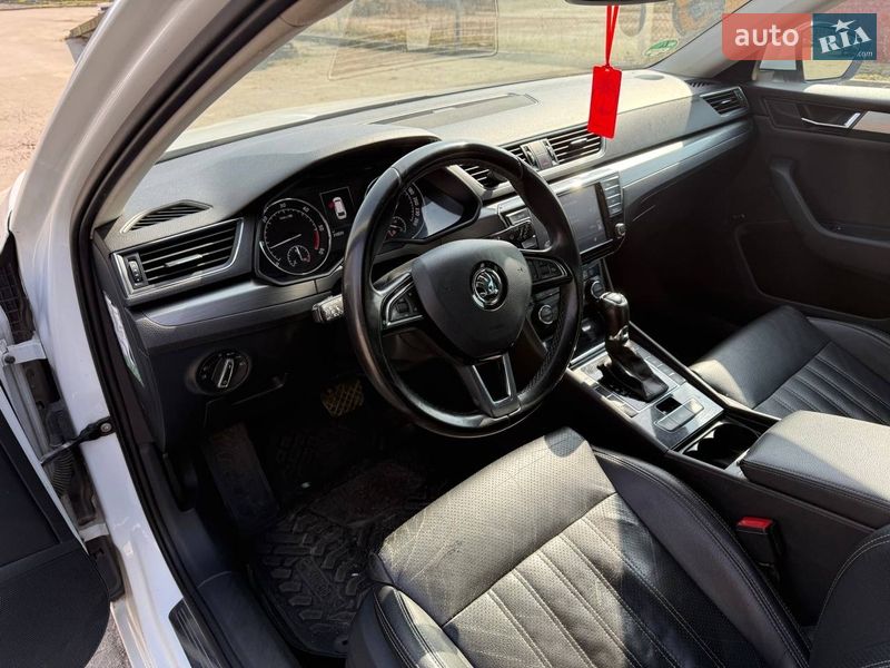 Универсал Skoda Superb 2015 в Тернополе фото 10 Универсал Skoda Superb 2015 в Тернополе