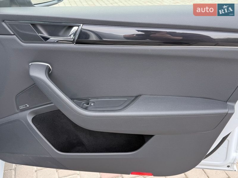 Универсал Skoda Superb 2020 в Луцке фото 34 Универсал Skoda Superb 2020 в Луцке
