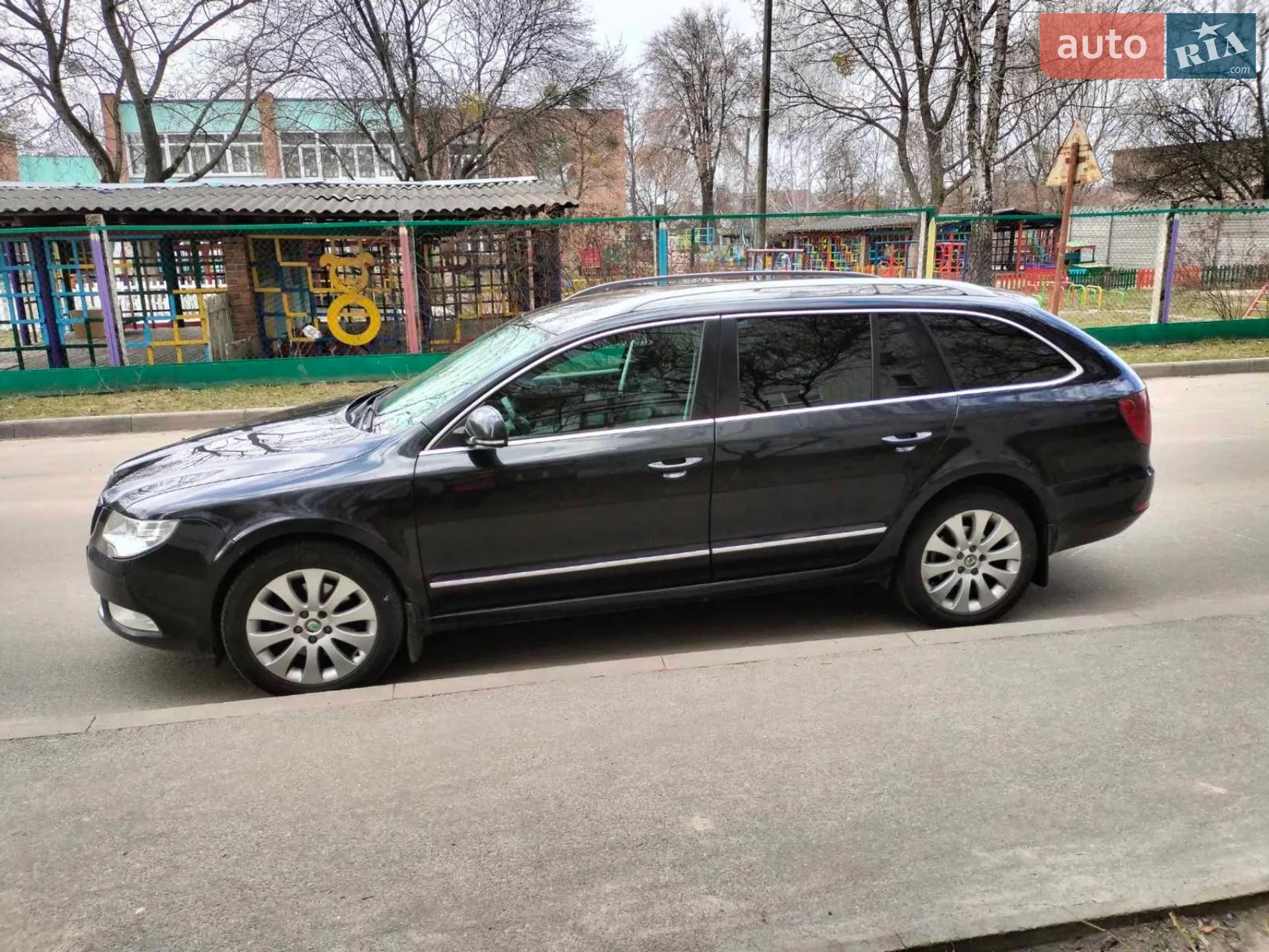 2013 Skoda Superb - мініатюра 23