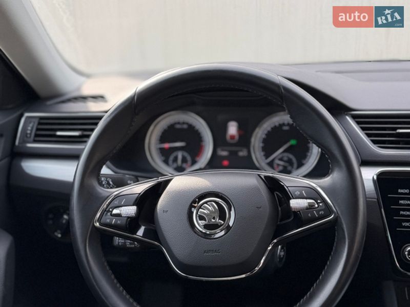 Универсал Skoda Superb 2021 в Луцке фото 34 Универсал Skoda Superb 2021 в Луцке