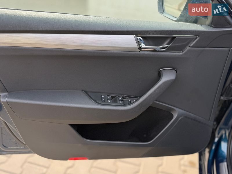 Универсал Skoda Superb 2021 в Луцке фото 37 Универсал Skoda Superb 2021 в Луцке
