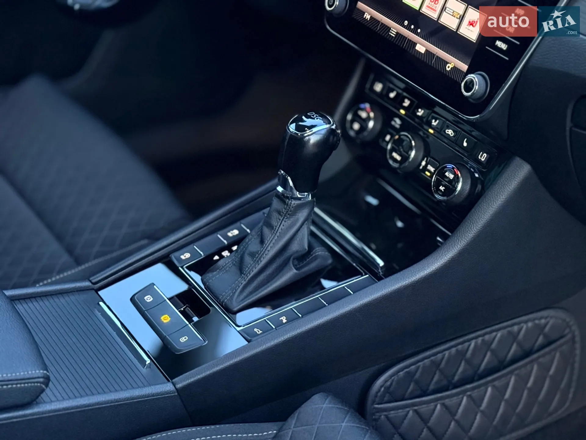 2018 Skoda Superb - мініатюра 17