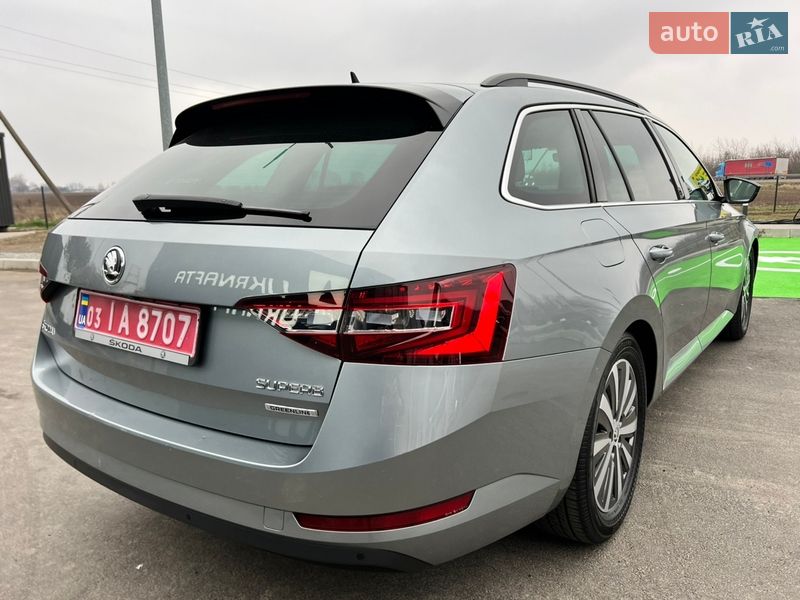 Универсал Skoda Superb 2017 в Ровно