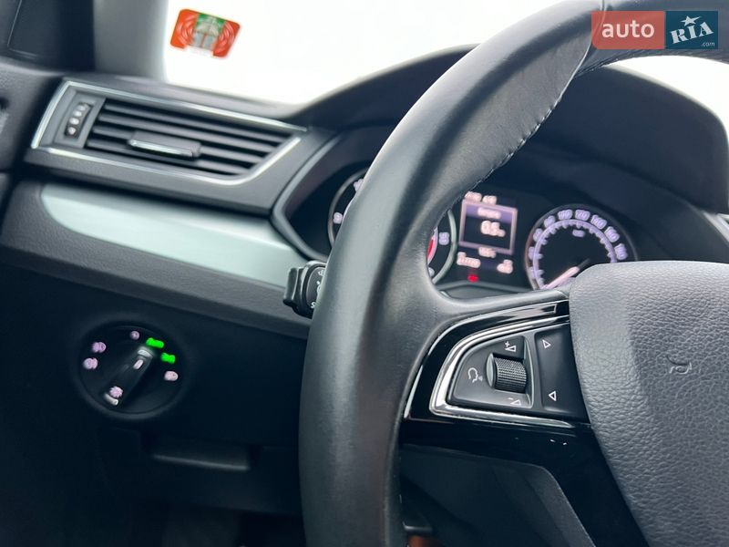 Универсал Skoda Superb 2017 в Ровно