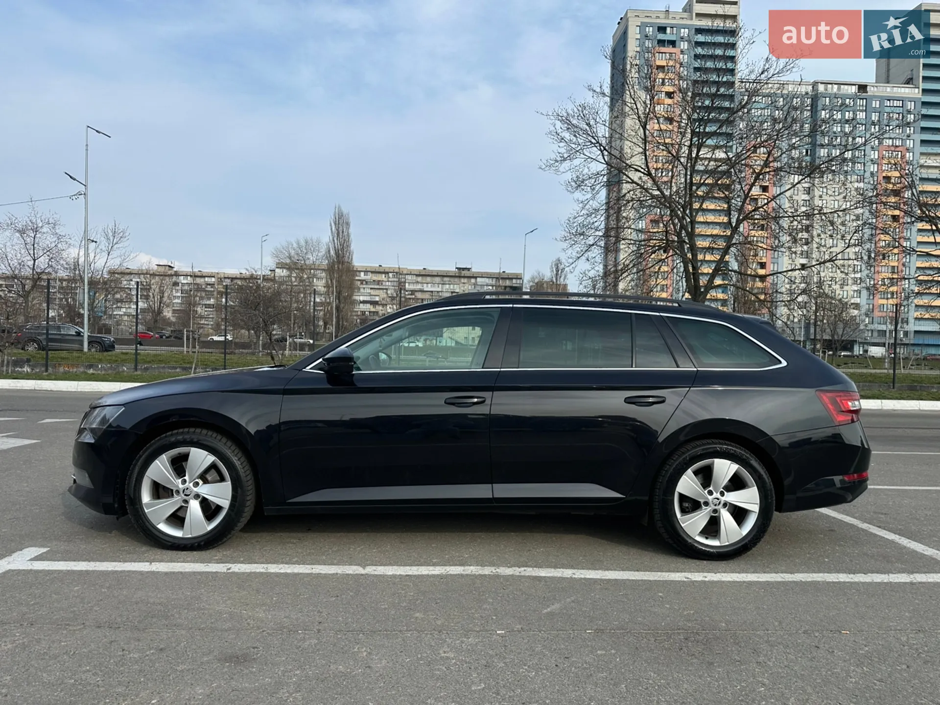 2017 Skoda Superb - мініатюра 4