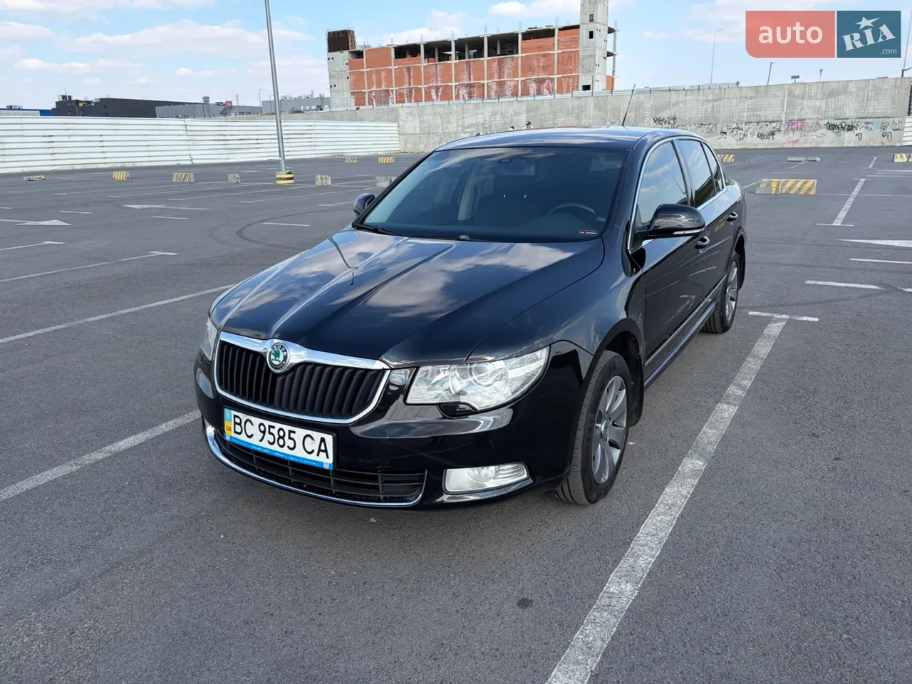2010 Skoda Superb - мініатюра 14
